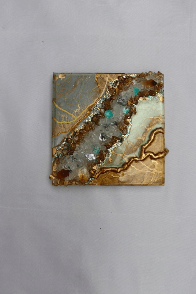 Gold Veins Geode