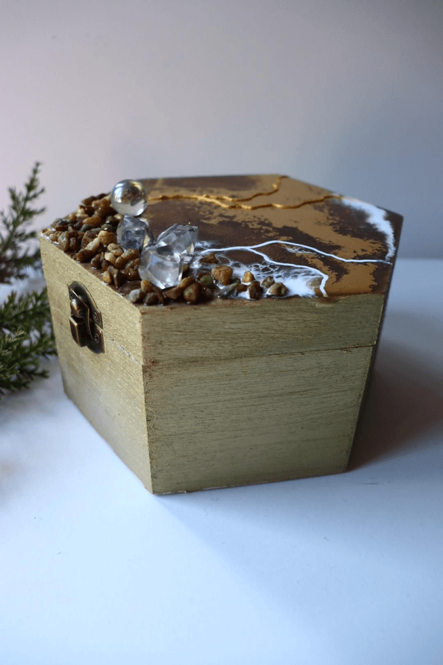 Elegant Brown Jewellery Box 