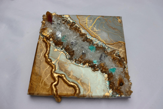 Gold Veins Geode