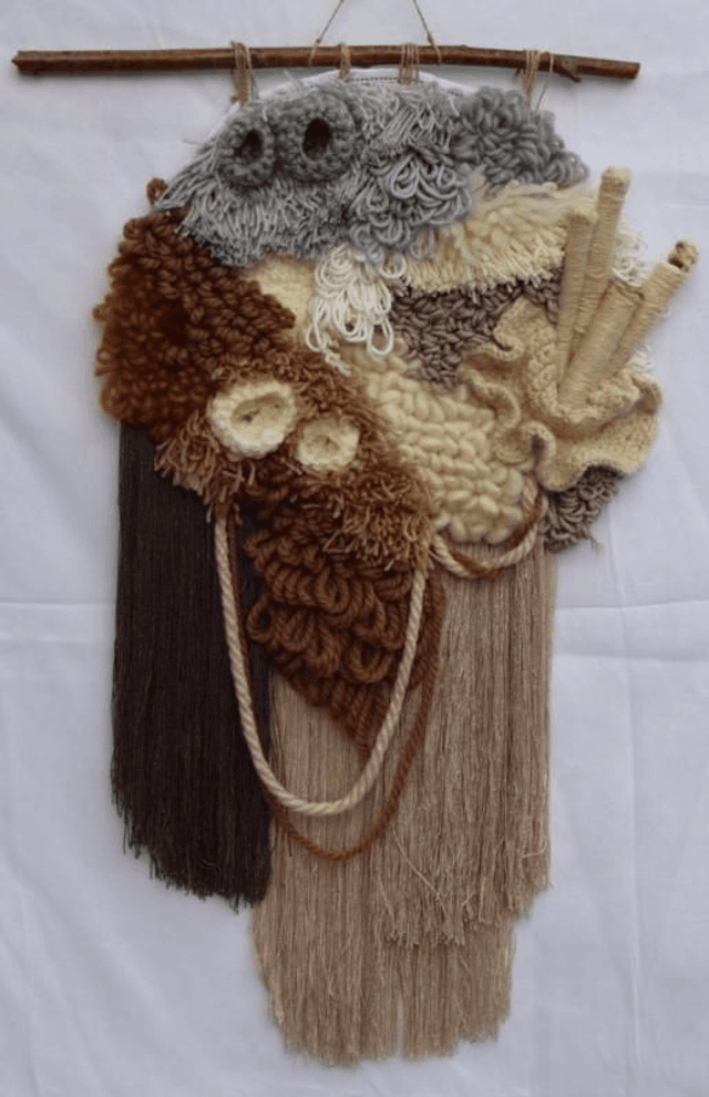 Wall Hanging Tapestry in Crochet - Salt Caramel